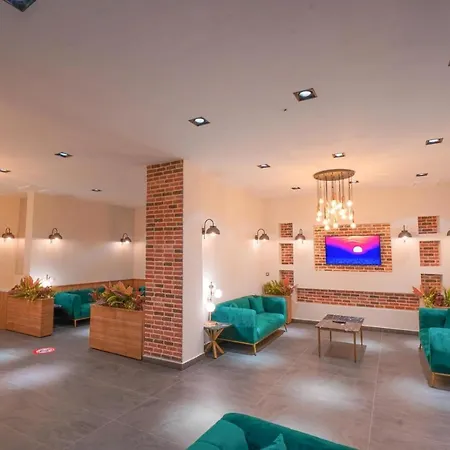 Hotel Amore 3*